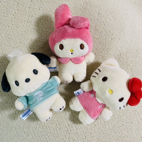 新品 好朋友拿铁复古系列 kitty 美乐蒂 帕恰狗毛绒挂件