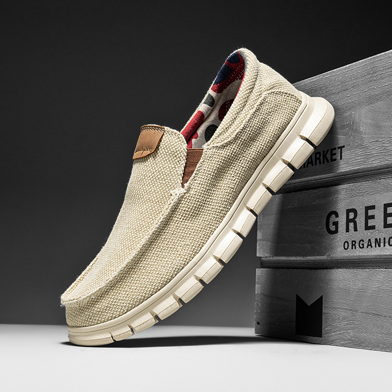 西域骆驼春夏季新款男布鞋一脚蹬软底轻便大码休闲驾车懒人帆布鞋