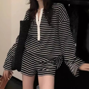 两件套 夏装 搭配一整套黑白撞色条纹时尚 套装 女宽松休闲上衣短裤