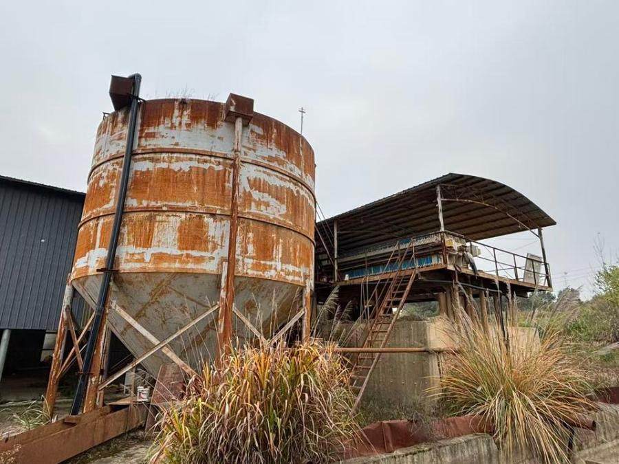 1月31日萍乡华灵再生资源公司厂棚、变压器及机器设备网络拍卖公告