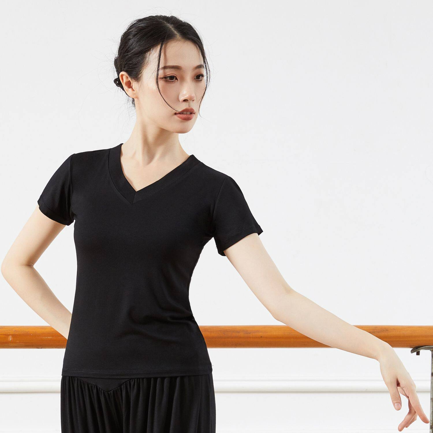 舞蹈服短袖v领上衣莫代尔