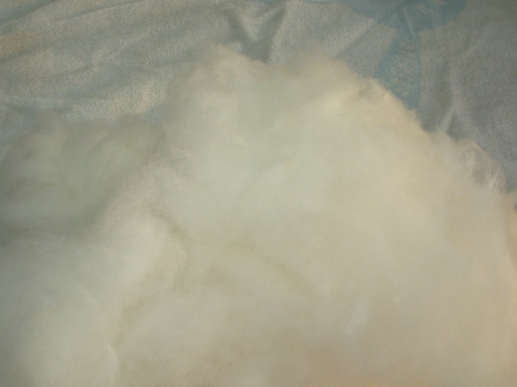 高等级填充物用于高等级羊绒被两次高温水洗消毒100%超细质羊羔绒