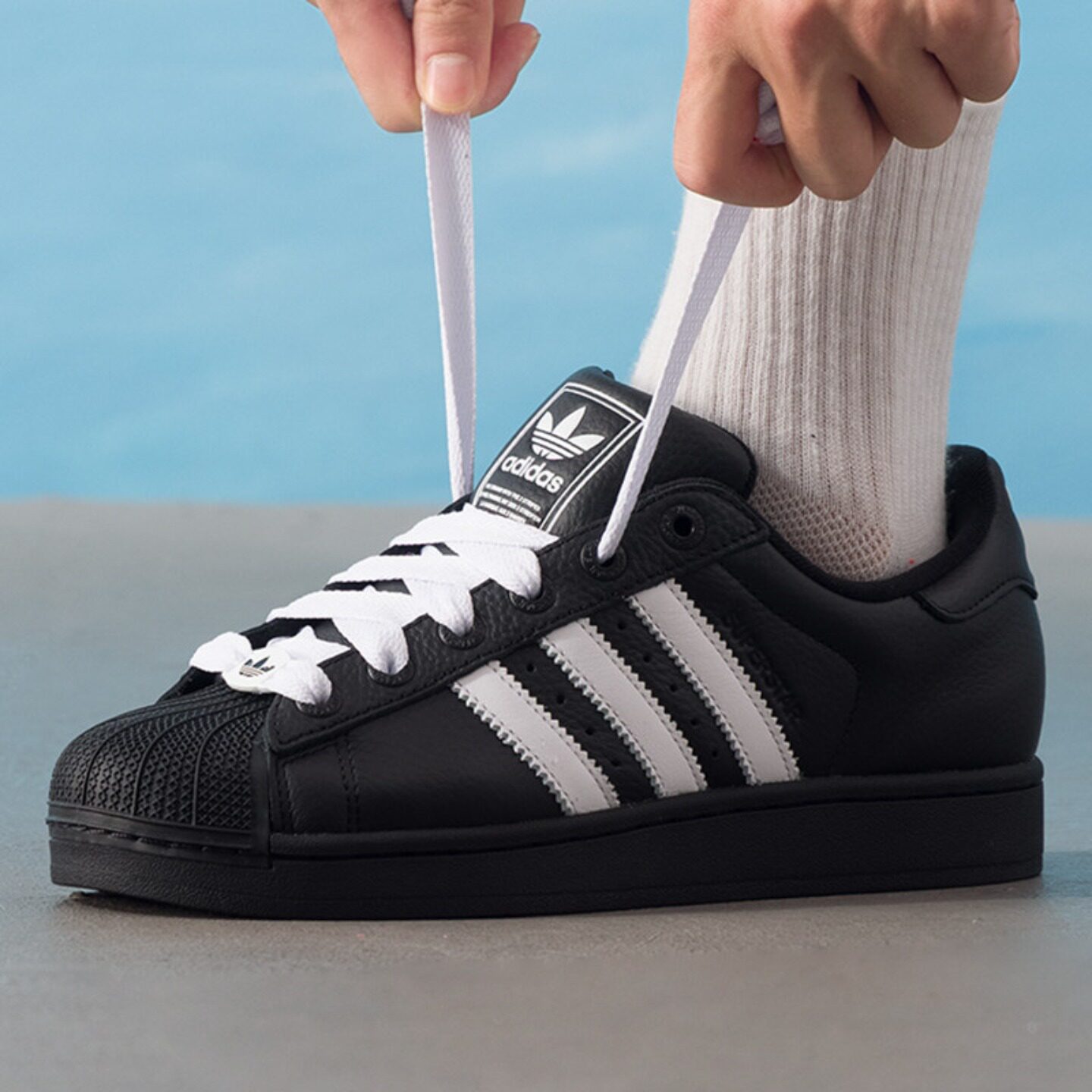 Adidas阿迪达斯三叶草男女同款冬季新款SUPERSTAR II板鞋KK4474