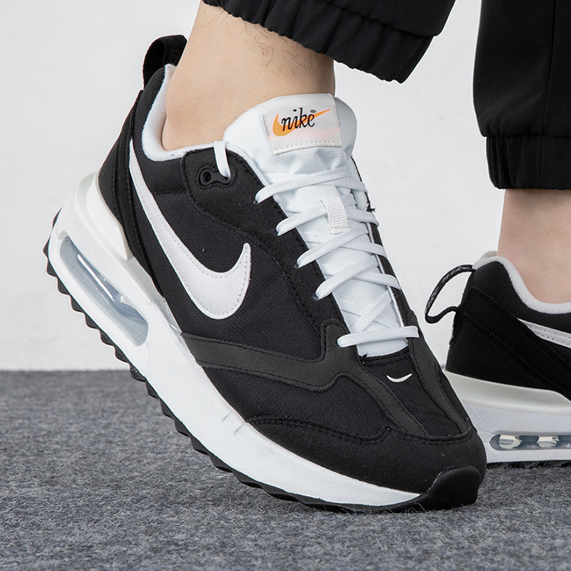 Nike耐克男子运动篮球鞋