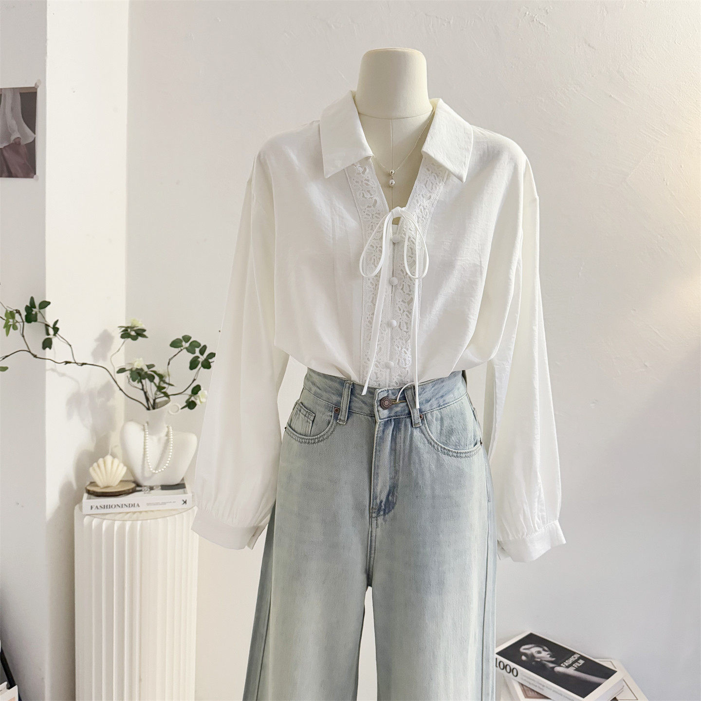 法式系带花边V领白色长袖衬衫女2026春季设计感减龄复古气质衬衣,女装/女士精品,衬衫,淘宝优惠券,粉丝福利购,淘宝优惠卷