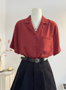 复古法式西装领红色条纹短袖衬衫女2025夏设计感宽松休闲港风上衣
