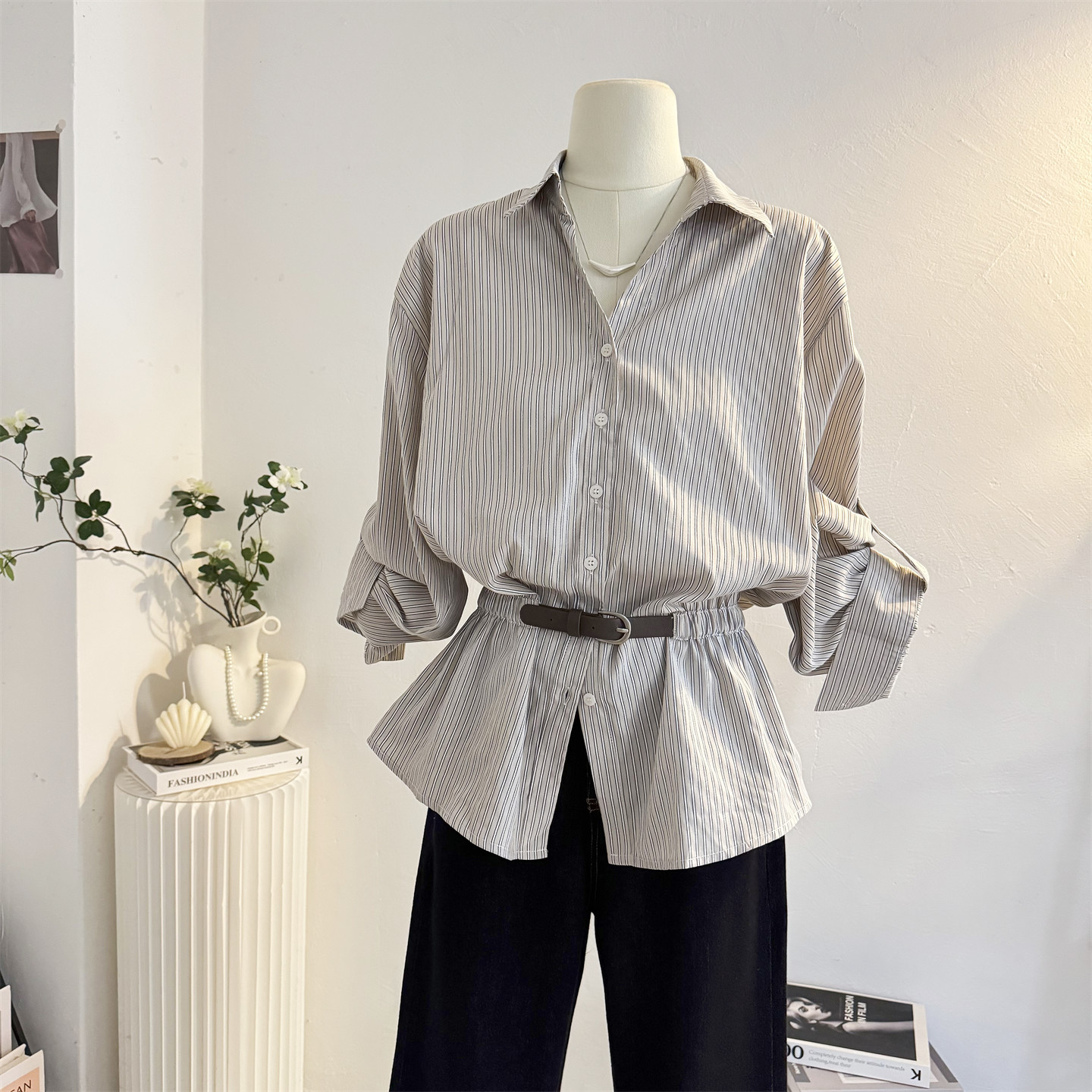 设计感韩系V领收腰条纹长袖衬衫