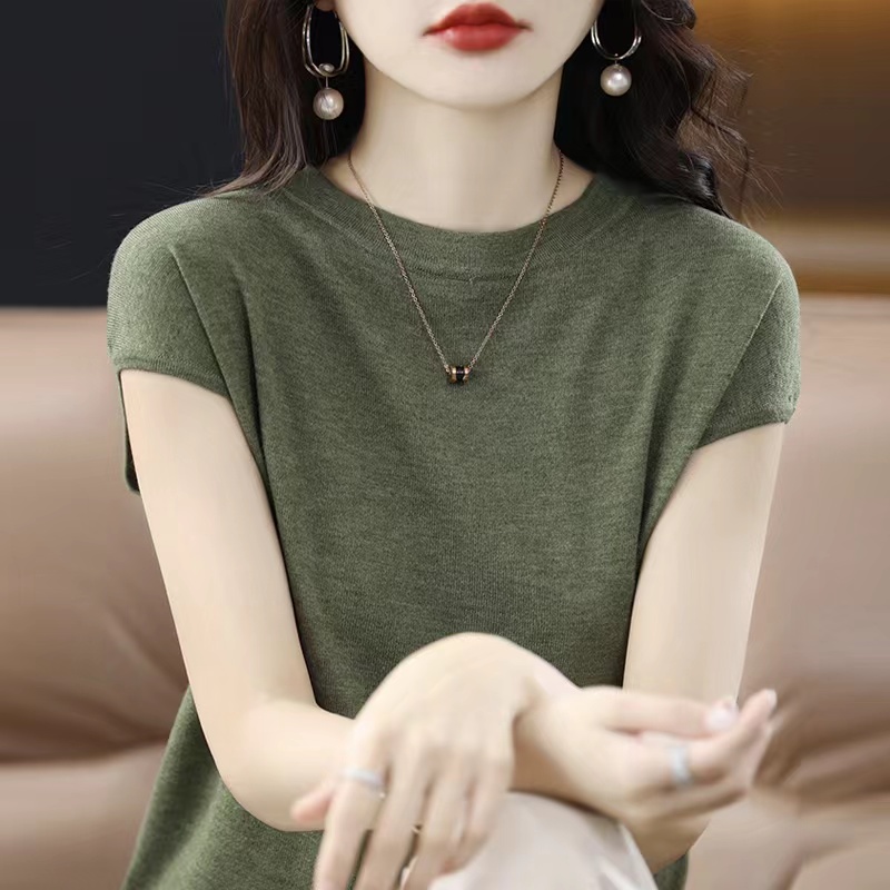 冰丝短袖t恤女夏季2025年新款薄款高级感修身显瘦百搭针织衫上衣