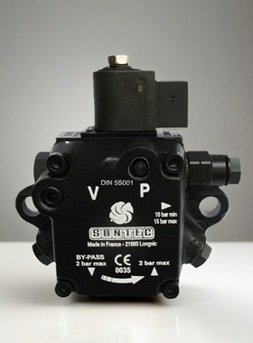 法国桑泰克SUNTEC燃油锅炉配件燃烧器柴油泵燃烧机油泵AS67B7449