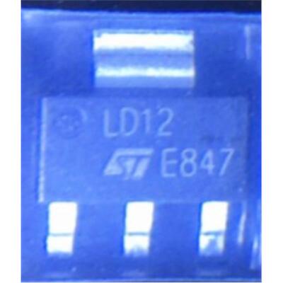 LD1117S12CTR SOT-223贴片 丝印LD12 低压差稳压芯片 原装正品IC