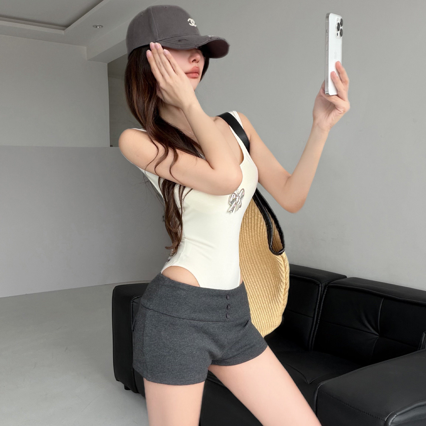 漫画腿~低腰包臀性感风超短裤女夏季外穿纽扣显瘦辣妹热裤三分裤