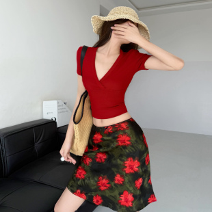 风情万种~复古美人油画印花包臀鱼尾碎花短裙半身裙女夏度假显瘦