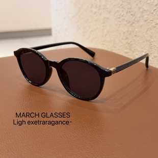 港风复古圆框奶白色太阳镜女夏季海边度假防紫外线墨镜素颜显脸小