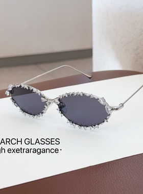 潮品新款个性镶闪钻金属椭圆形太阳眼镜女高级感小众猫眼平光镜男