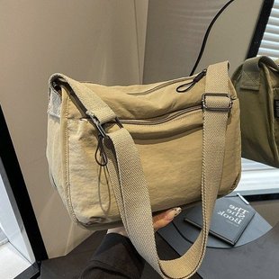 日系水洗帆布包慵懒风垂感斜挎包女文艺上课包邮差包休闲单肩包男