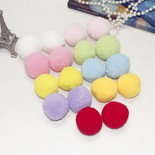 2元 DIY饰品配件 5个 9色选 4CM可爱绒球涤纶材料 服装 辅料
