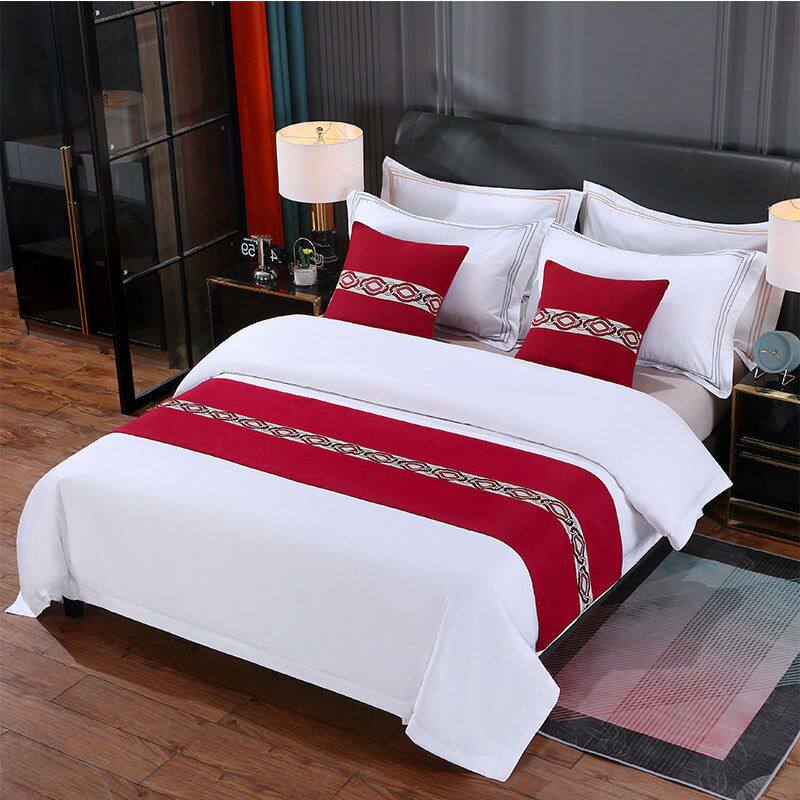 厂家批发欧式酒店宾馆配套床上用品床尾巾床旗抱枕 织带棉麻拼色