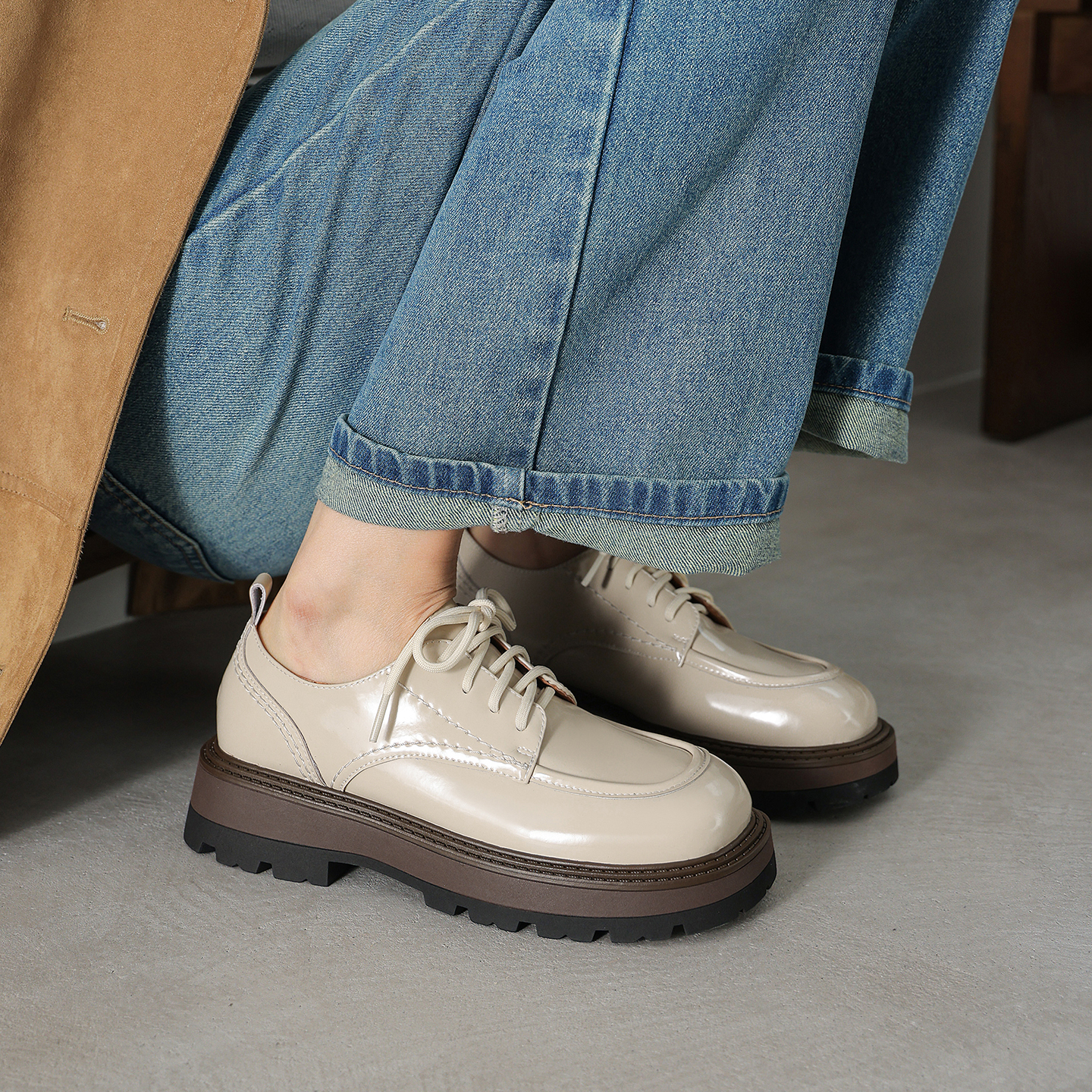 英伦风厚底系带小皮鞋深口单鞋