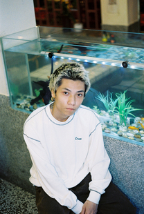 Cruet调味瓶美式休闲圆领刺绣loge华夫格长袖明线嘻哈宽松街头滑