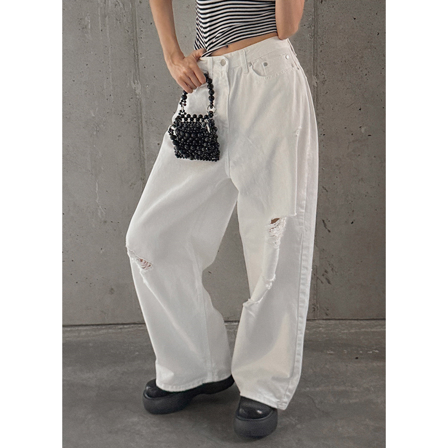 少量现货正品韩代东大门25夏girl韩版做旧磨白破洞休闲直筒牛仔裤