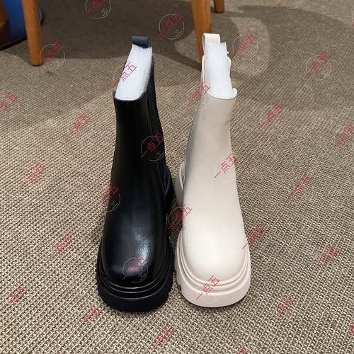 14公分内增高棕色马丁靴