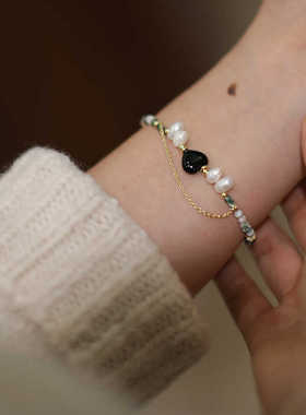 爱心珍珠手链女2024年新款小众设计高级感复古手串项链套装配饰