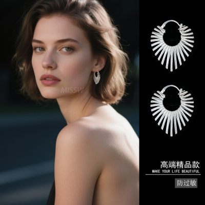 欧美夸张耳环2025新款爆款高级感民族风独特耳饰女士法式耳扣耳夹