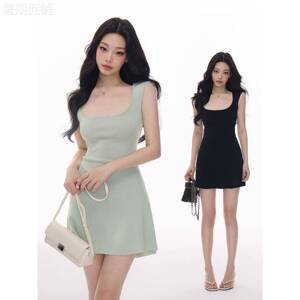 rosy bow 黑色无袖连衣裙女夏季新款收腰显瘦包臀辣妹短裙A字裙子