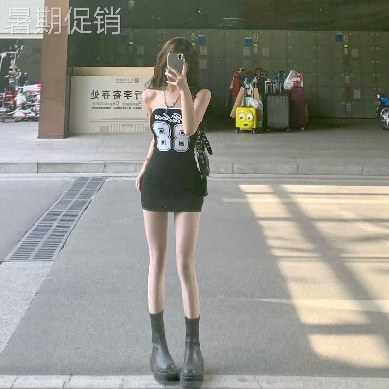 纯欲风时尚数字印花抹胸洋装女2026夏季辣妹紧身显瘦包臀短裙子
