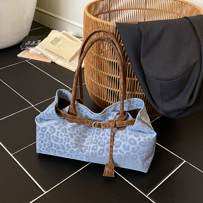 日本品质简约新款托特包百搭高级手提斜挎包购物袋休闲个性通勤上