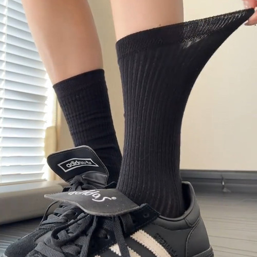 2双装 黑色是真的好显瘦啊~纯色miu风中长堆堆款薄