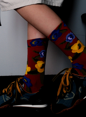 ZeroG 新品初秋复古深红色花卉轻熟风中筒袜赫本原宿风高级感DF