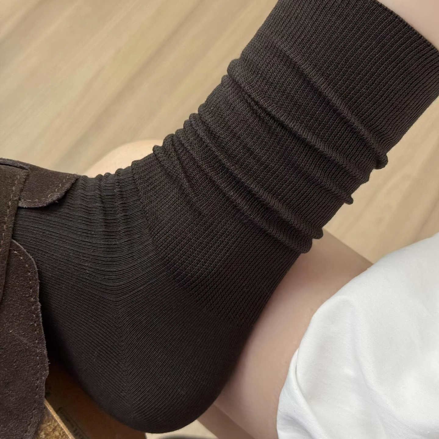 “Come to life”秋冬新款美拉德咖色女堆堆袜纯棉中筒袜纯色简奢