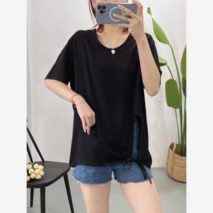 圆领黑色宽松t恤女夏短袖夏季棉绸薄款人造棉设计感纯色开叉上衣