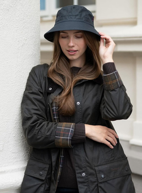 特价清仓 英国Barbour经典Beadnell油蜡涂蜡夹克巴恩风外套