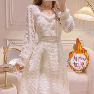 方领蕾丝拼接连衣裙秋冬季 设计感仿水貂加厚配大衣约会仙女裙 新款