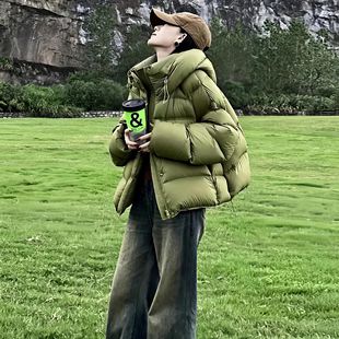 2026冬季新款女士时髦独特短款羽绒棉服小个子洋气减龄面包服外套