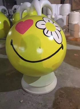 表情包卡通游乐场公园主题雕塑