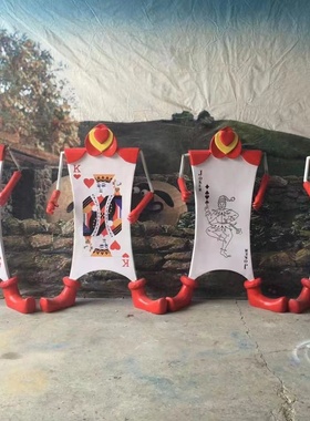 户外仿真扑克牌战士雕塑大摆件样板间彩绘卡通玻璃钢扑克士兵模型