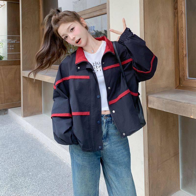 官网女装夏易菲实拍藏青色条纹撞色拼接时尚短外套2025秋新款韩系