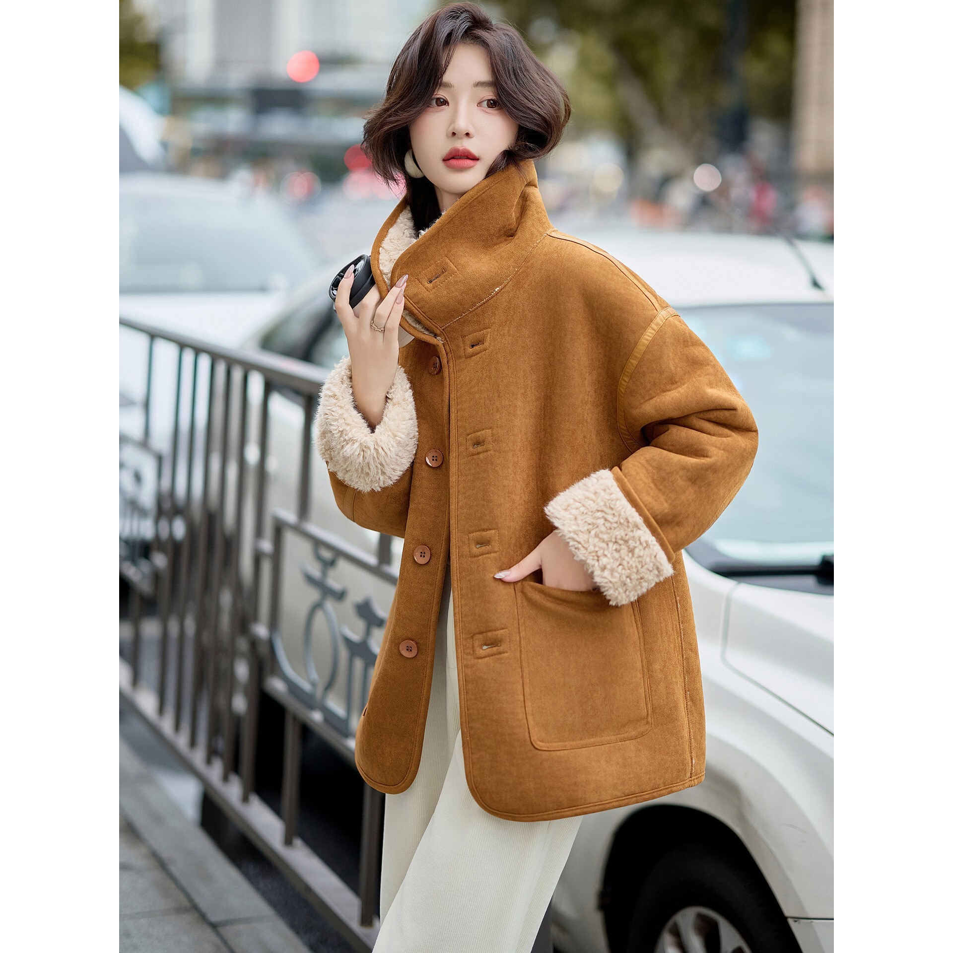 官网女装夏易菲设计感双面穿外套2025冬新款百搭显瘦加厚皮毛一体