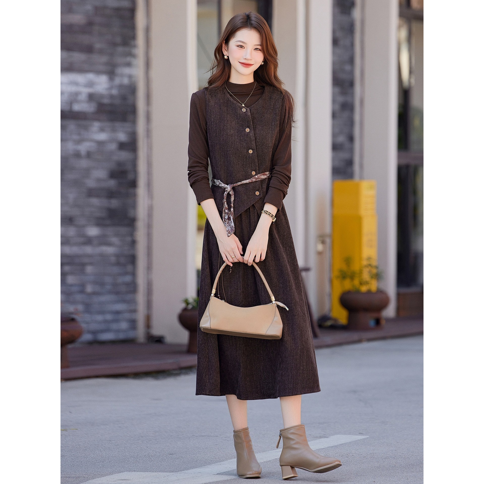 官网女装夏易菲老钱风气质马甲套装裙女2026春秋新款通勤风优雅大,女装/女士精品,大码套装,淘宝优惠券,粉丝福利购,淘宝优惠卷