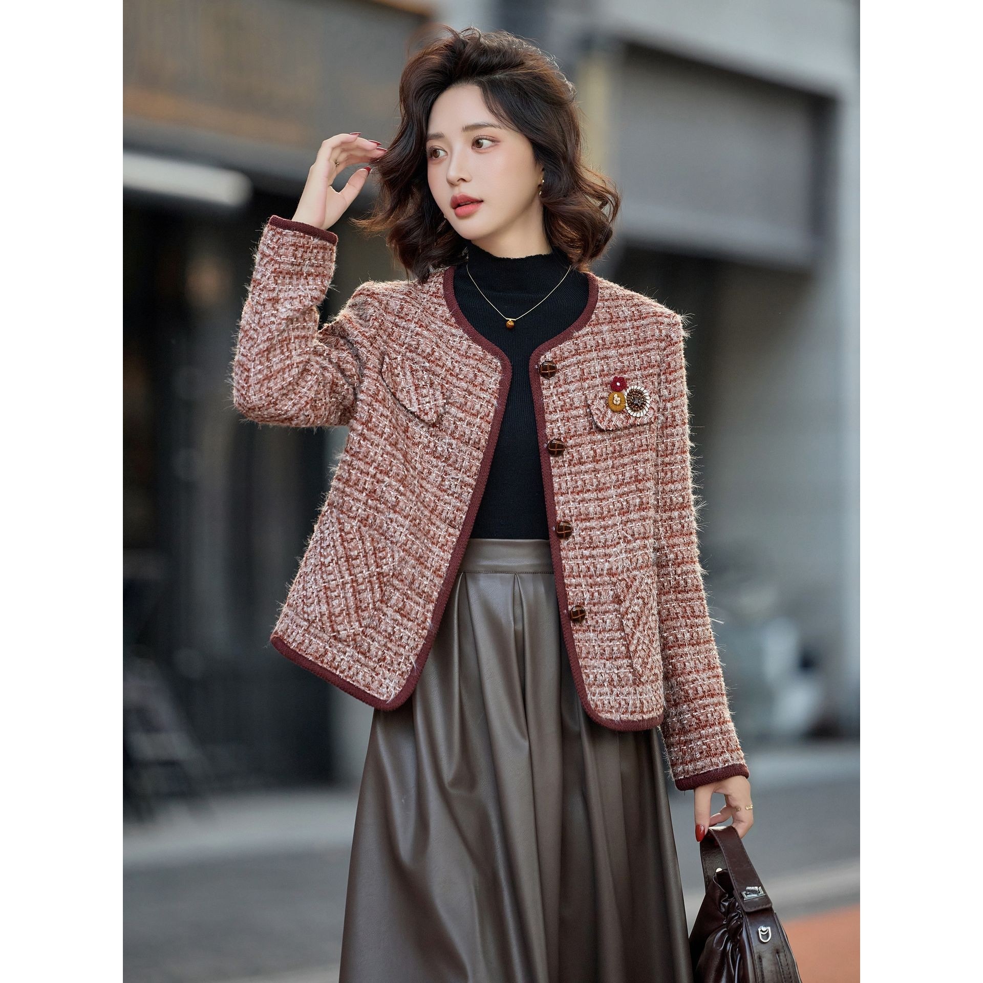 官网女装夏易菲设计感短款编织小香风外套女2025秋季新款拼接小个