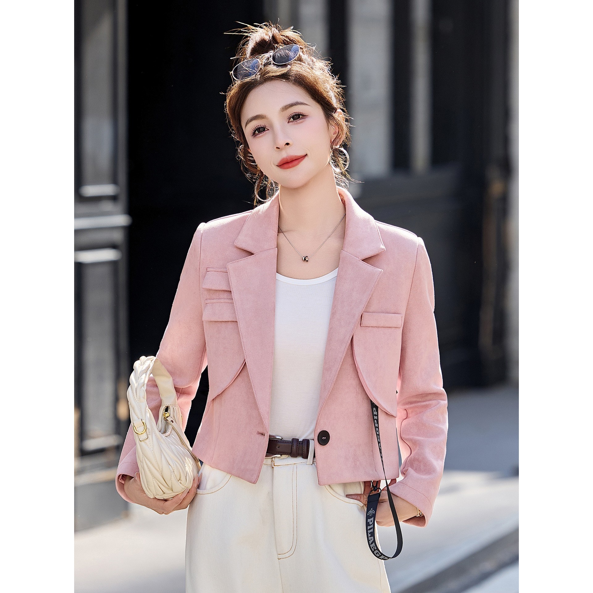 官网女装夏易菲优雅风外套女2026春季新款西装领通勤短款韩版百搭,女装/女士精品,西装,淘宝优惠券,粉丝福利购,淘宝优惠卷