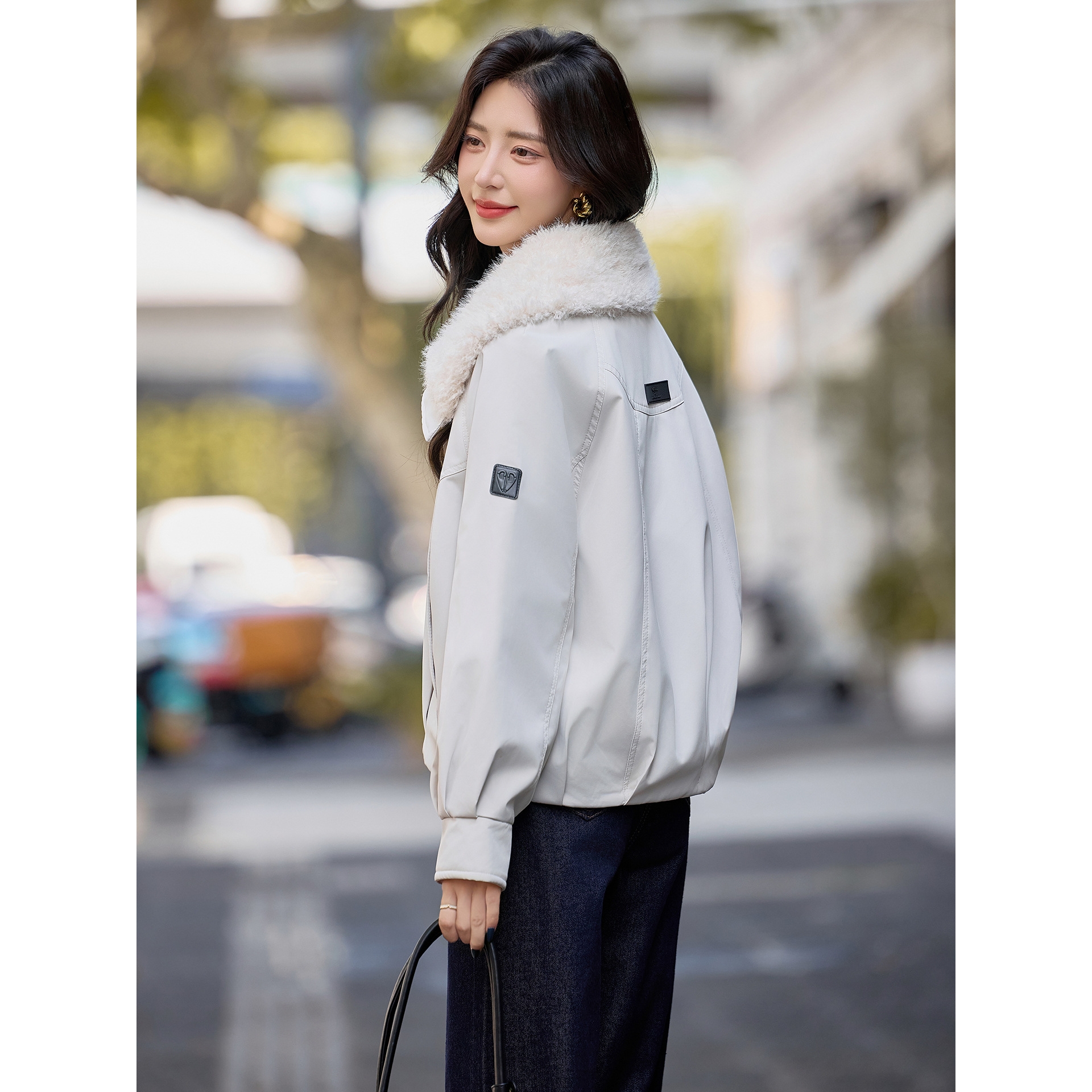 官网女装夏易菲2025秋冬新款百搭短款加绒加厚棉服冬季翻毛领保暖