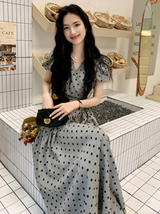 乔觅法式复古波点套装裙女2025夏季盐系小众v领显瘦连衣裙两件套