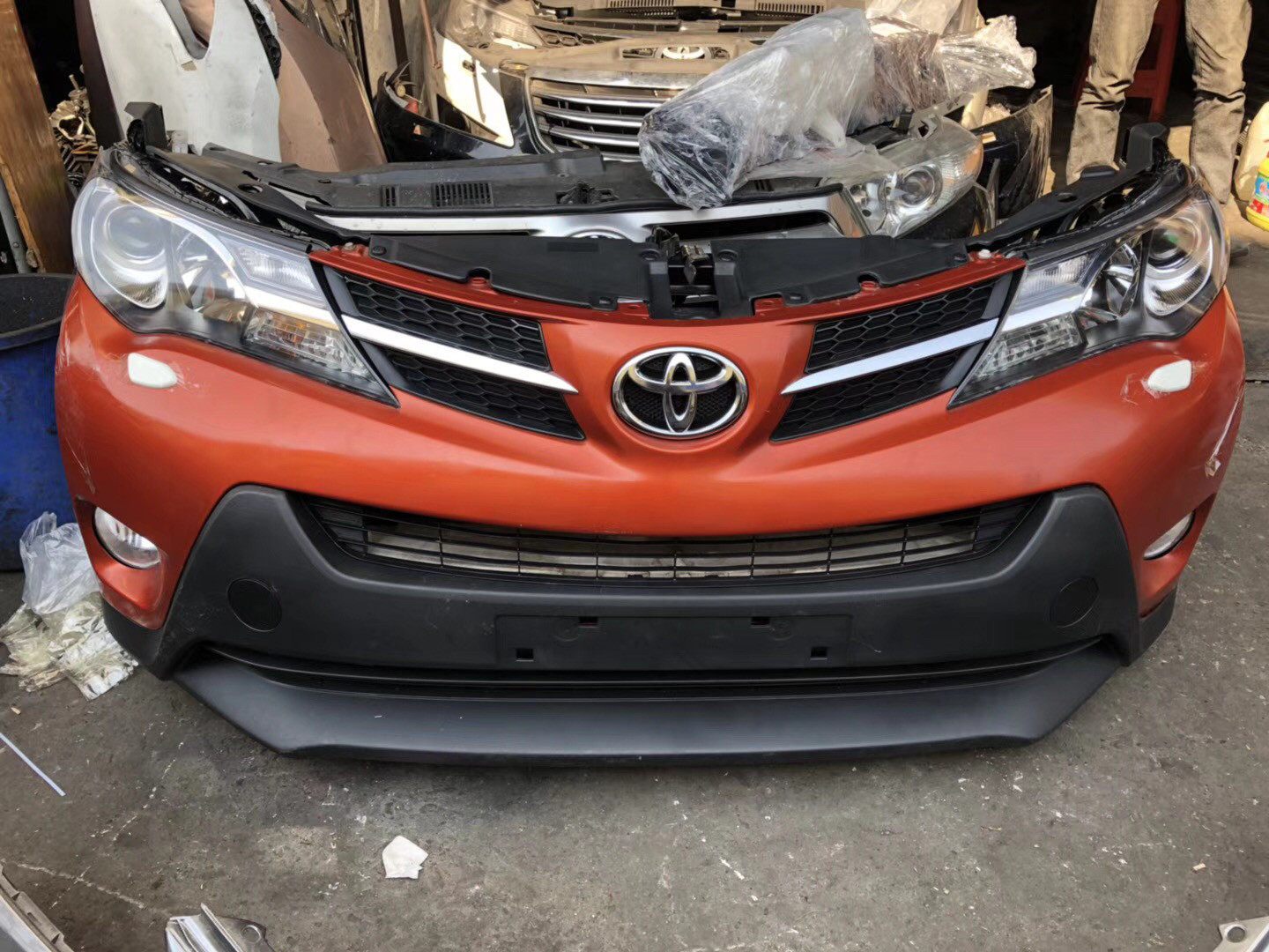 拆车件-丰田RAV4头咀前幅 后幅 电脑 底盘 车门 以及全车拆车配件