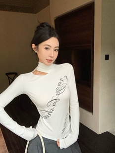 灰色高领镂空长袖 小四专享 2339 设计感上衣 T恤女春秋打底衫