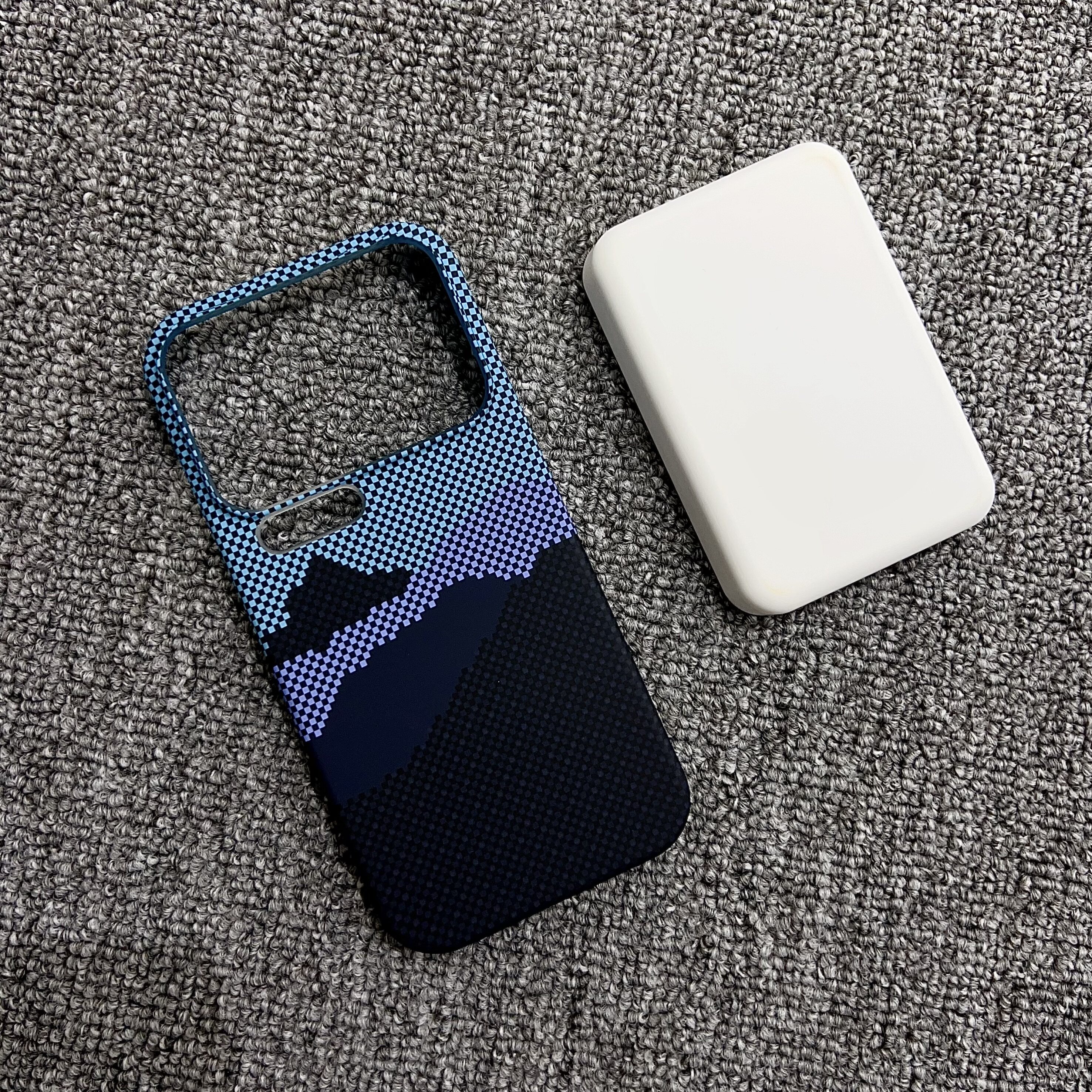 半包碳纤维纹适用于小米17promax手机壳肤感磨砂小米17Pro磁吸充电高级感小米15pro散热轻薄Xiaomi15情侣时尚