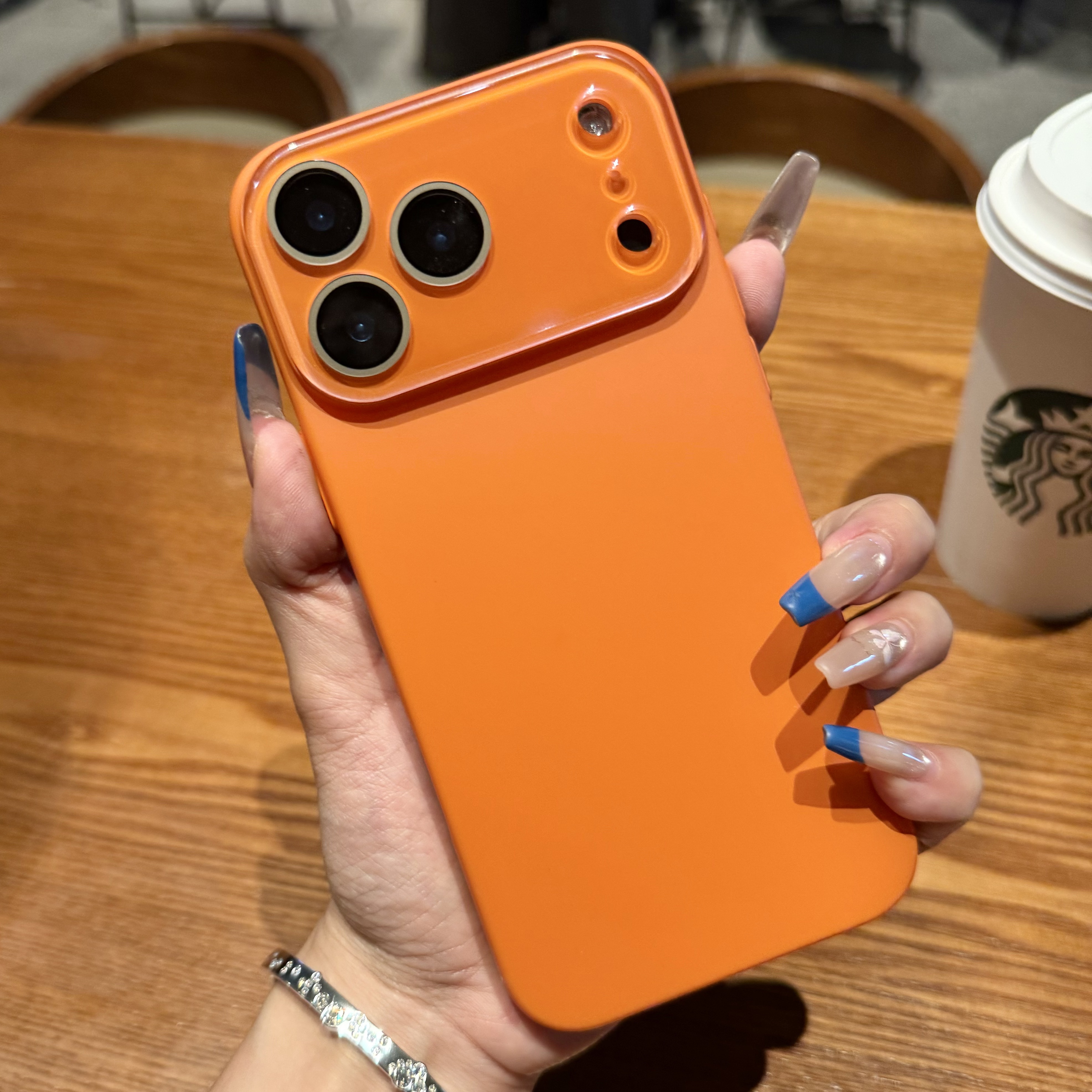 苹果+iPhone17promax+PC+高级感